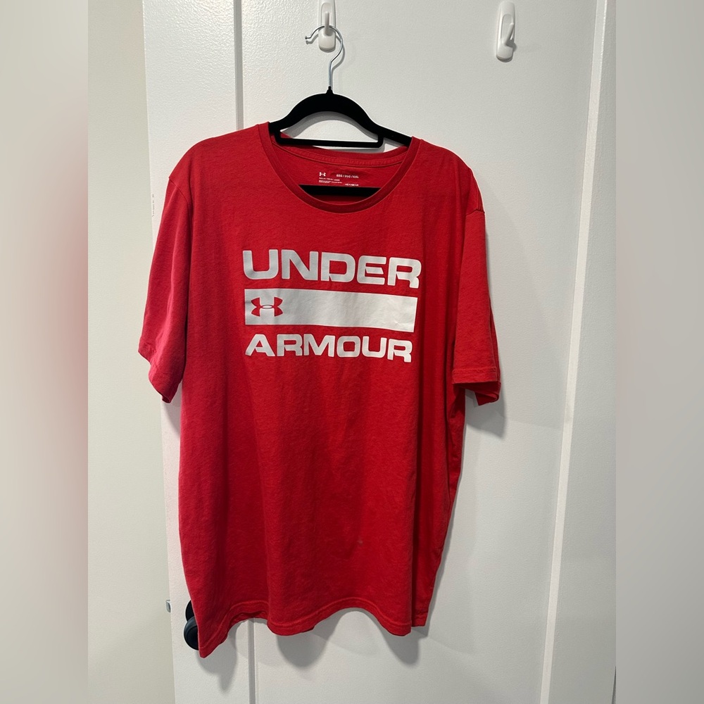 Men’s Under Armour T-Shirt